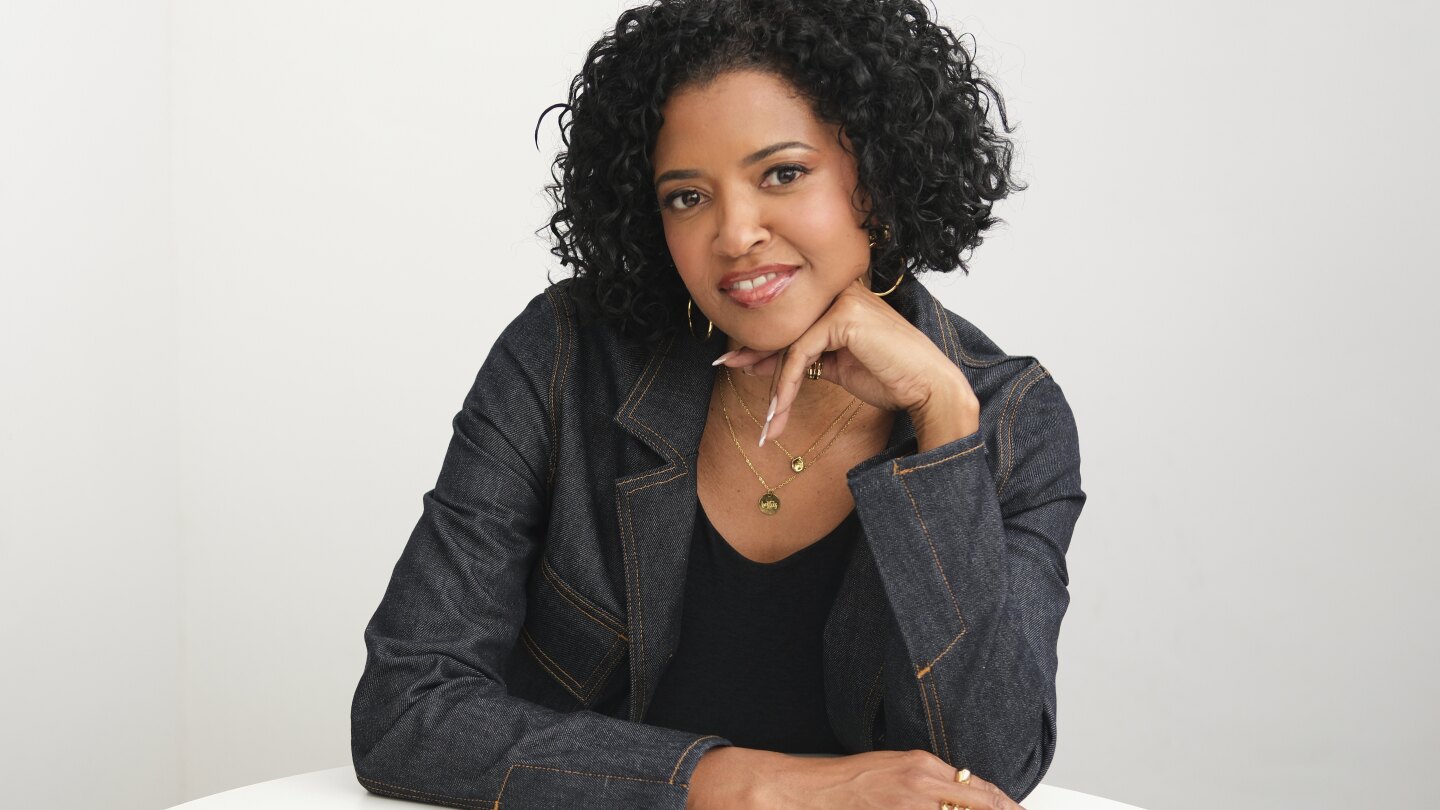 Renée Elise Goldsberry talks new album, whether 'Hamilton' return is an option and EGOT aspirations