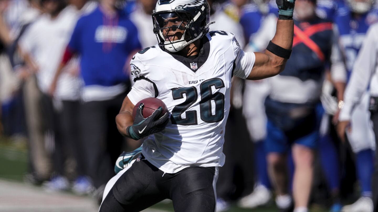 Barkley rushes for 176 yards and a TD in a memorable return as the Eagles blitz the Giants 28-3