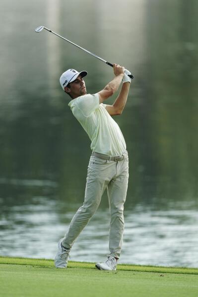 Joaquin Niemann Heading To LIV Golf, Manager Confirms