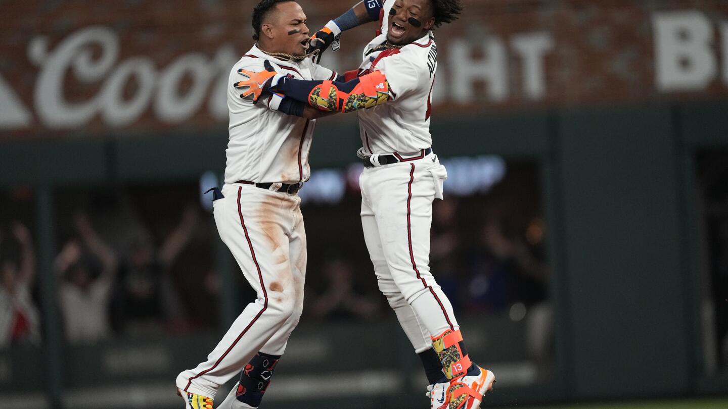 Arcia's walk-off single gives Braves 7-6 win over Padres