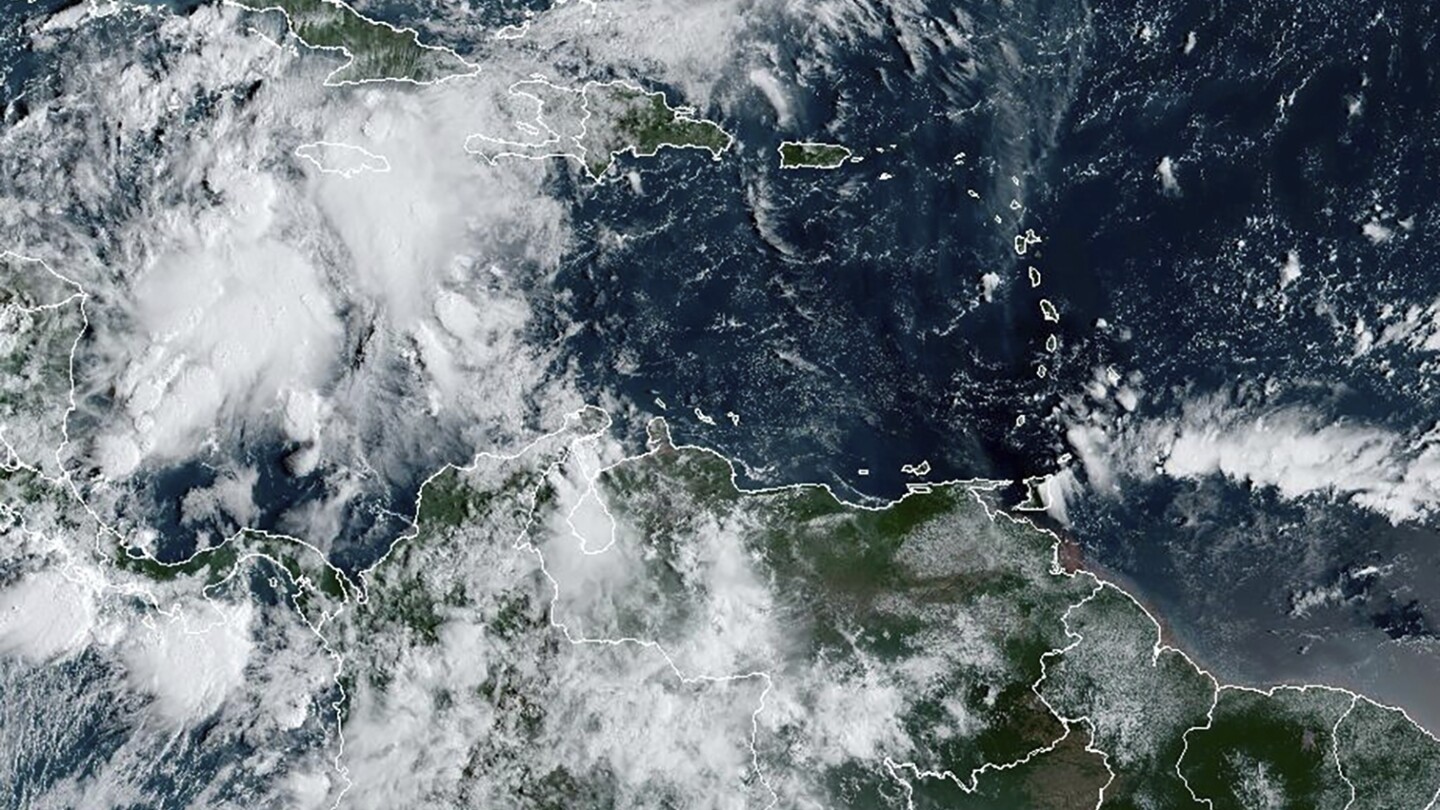 Southeast US under major storm warning as hurricane watch issued for parts of Cuba and Mexico