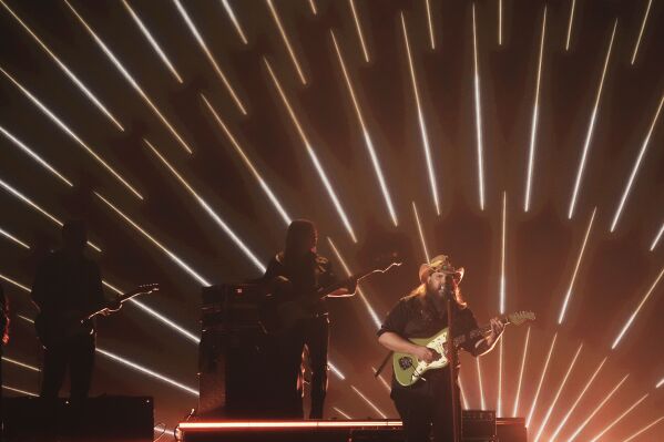 Chris Stapleton performs "Blue Ain't Your Color" during the 60th annual Academy of Country Music Awards on Thursday, May 8, 2025, in Frisco, Texas. (AP Photo/Chris Pizzello)