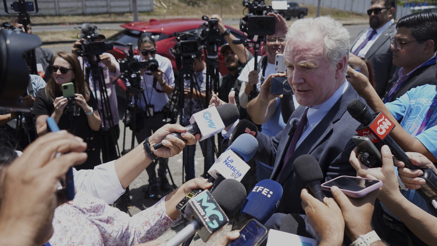Maryland Sen. Van Hollen meets with El Salvador's vice president in push for prisoner's release
