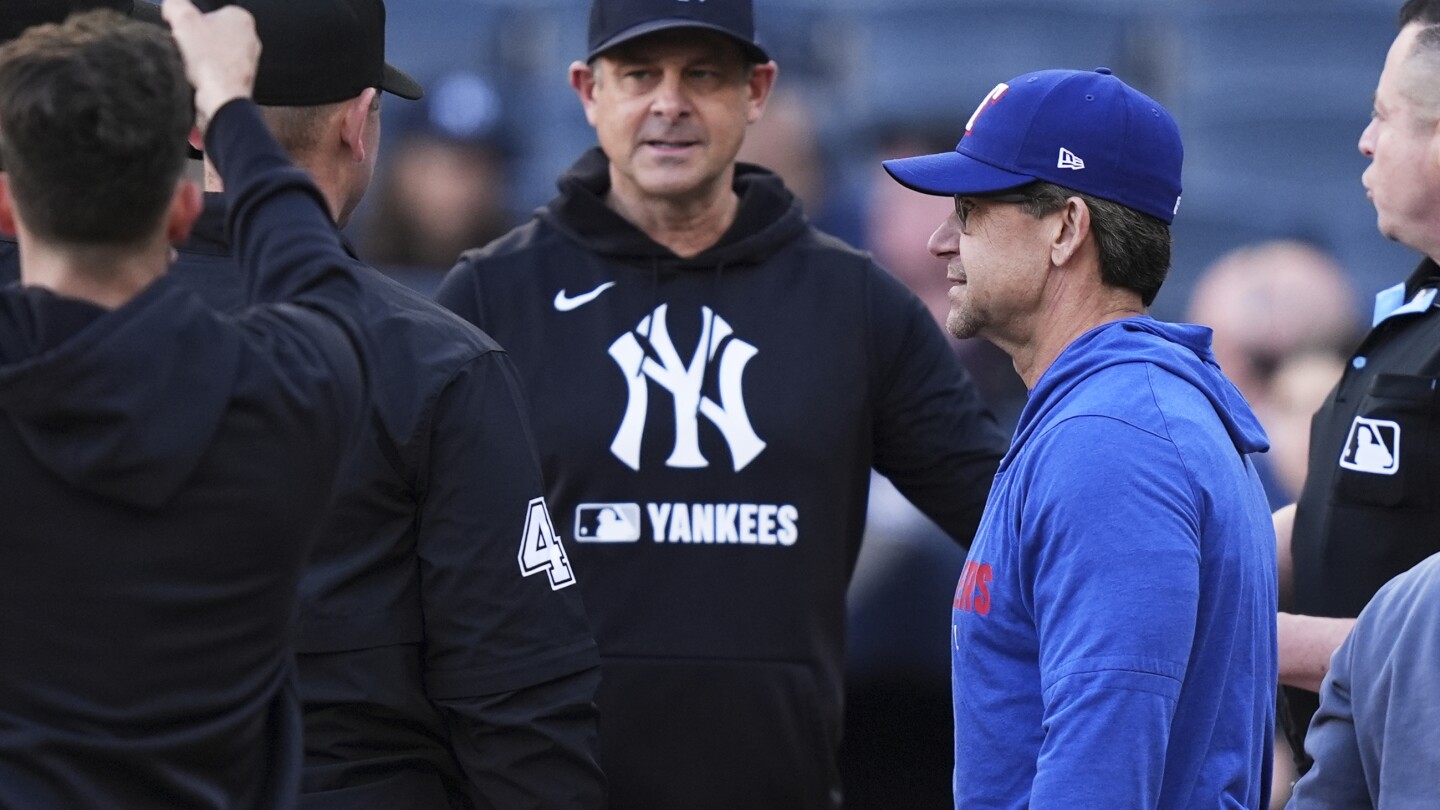 Boone brothers square off at Yankee Stadium in latest family affair