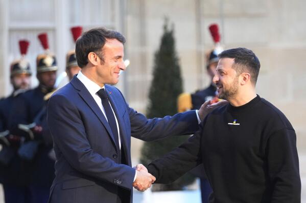 France pledges more military aid as Ukraine's Zelenskyy makes surprise  Paris visit to meet Macron