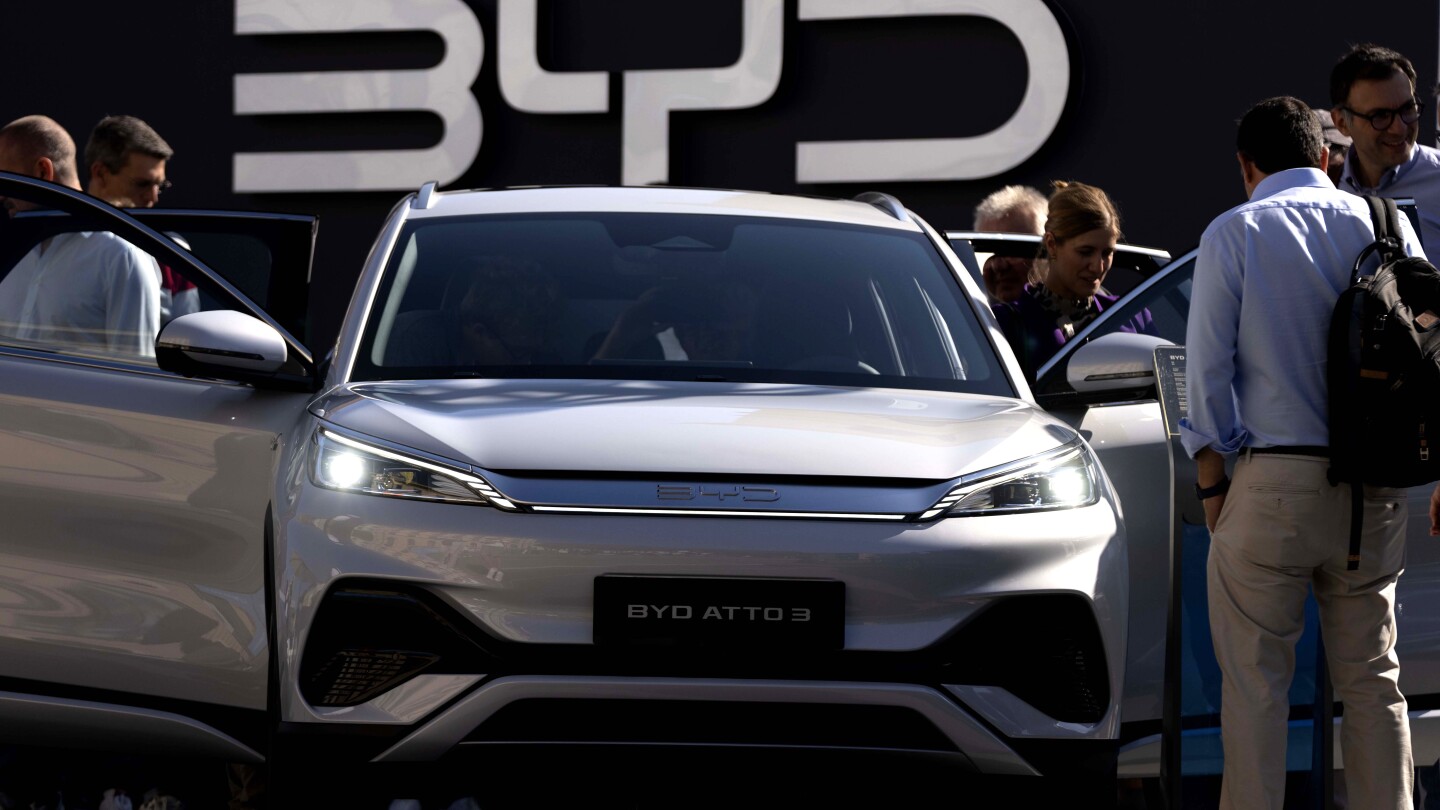 China&#x27;s BYD launches EV charging system it says works nearly as fast as a fill up