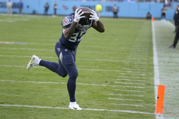 Baltimore Ravens tight end Isaiah Likely (80) in action during the first  half of an NFL football game against the Denver Broncos, Sunday, Dec. 4,  2022, in Baltimore. (AP Photo/Terrance Williams Stock