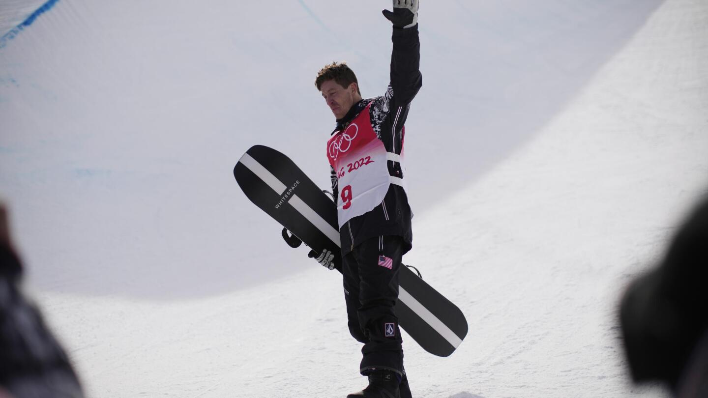 Shaun White leaves 2022 Winter Games without a medal, but with a