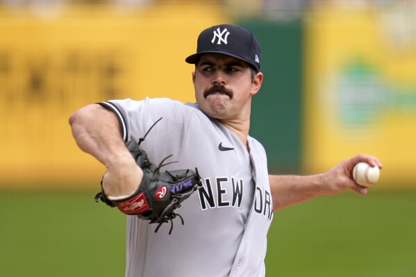 17 Yankees Clubhouse Store Stock Photos, High-Res Pictures, and