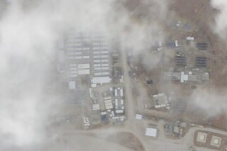 Fotografía de satélite de Planet Labs PBC que muestra la base militar conocida como Torre 22 en el noreste de Jordania el lunes 29 de enero de 2024. (Planet Labs PBC vía AP)