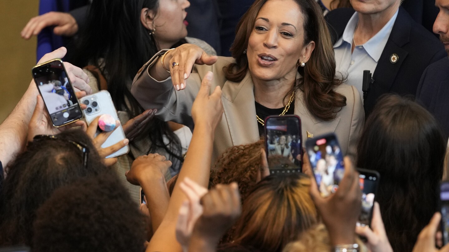 Harris aims to blunt Trump’s economic attacks by proposing new tax breaks in a bid to lower costs