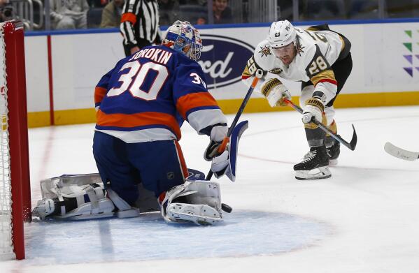 New York Islanders goalie Robin Lehner makes a save during the