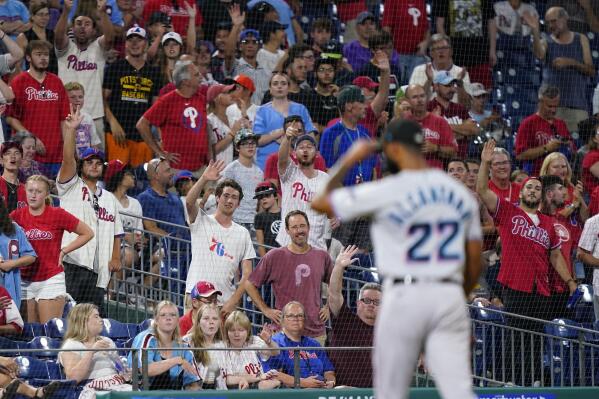 Phillies rally extends Angels' losing streak, makes fan's day