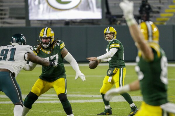 Packers withstand late rally to outlast Eagles 30-16