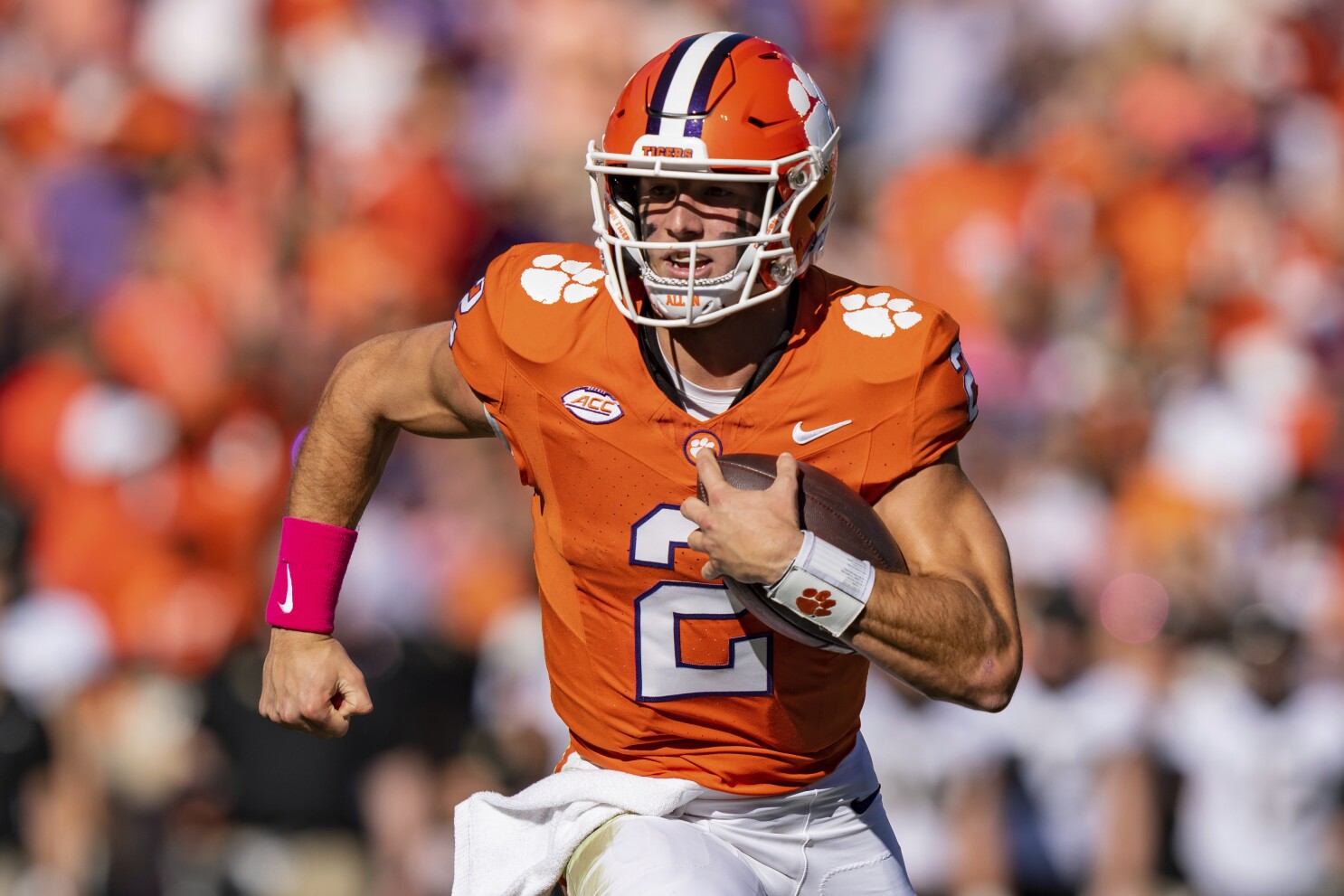 Clemson football: All orange uniform is the best in college