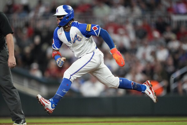 What Blue Jays can learn from Astros and Phillies
