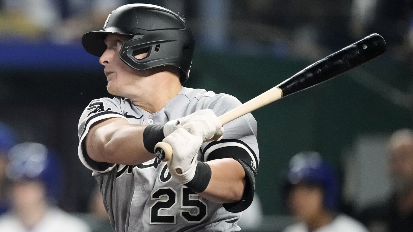 Robert slugs 2 home runs to power the White Sox to a 4-1 win over Red Sox -  The San Diego Union-Tribune