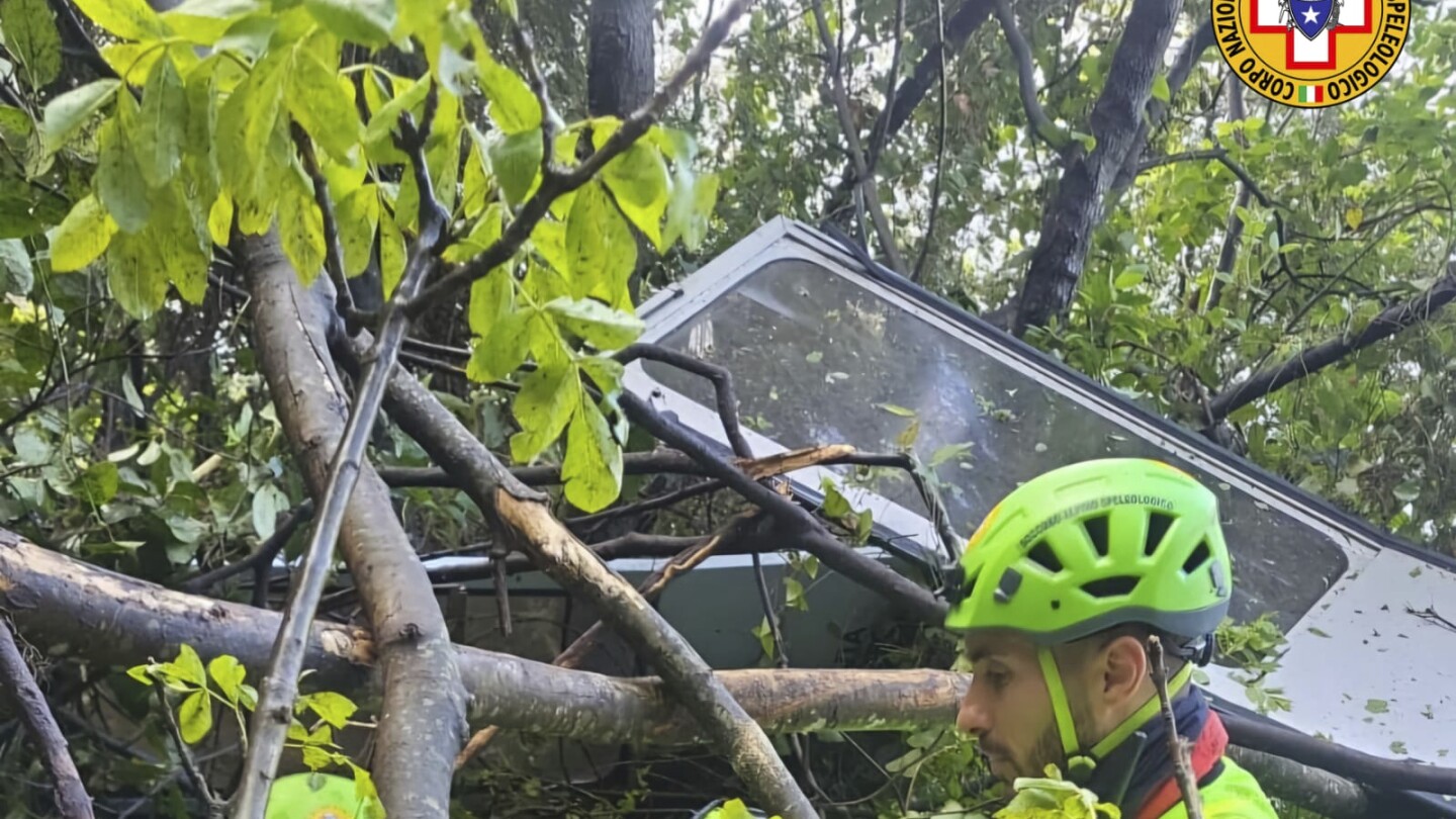 Three tourists among 4 killed after Italian cable car crashes to the ground near Naples