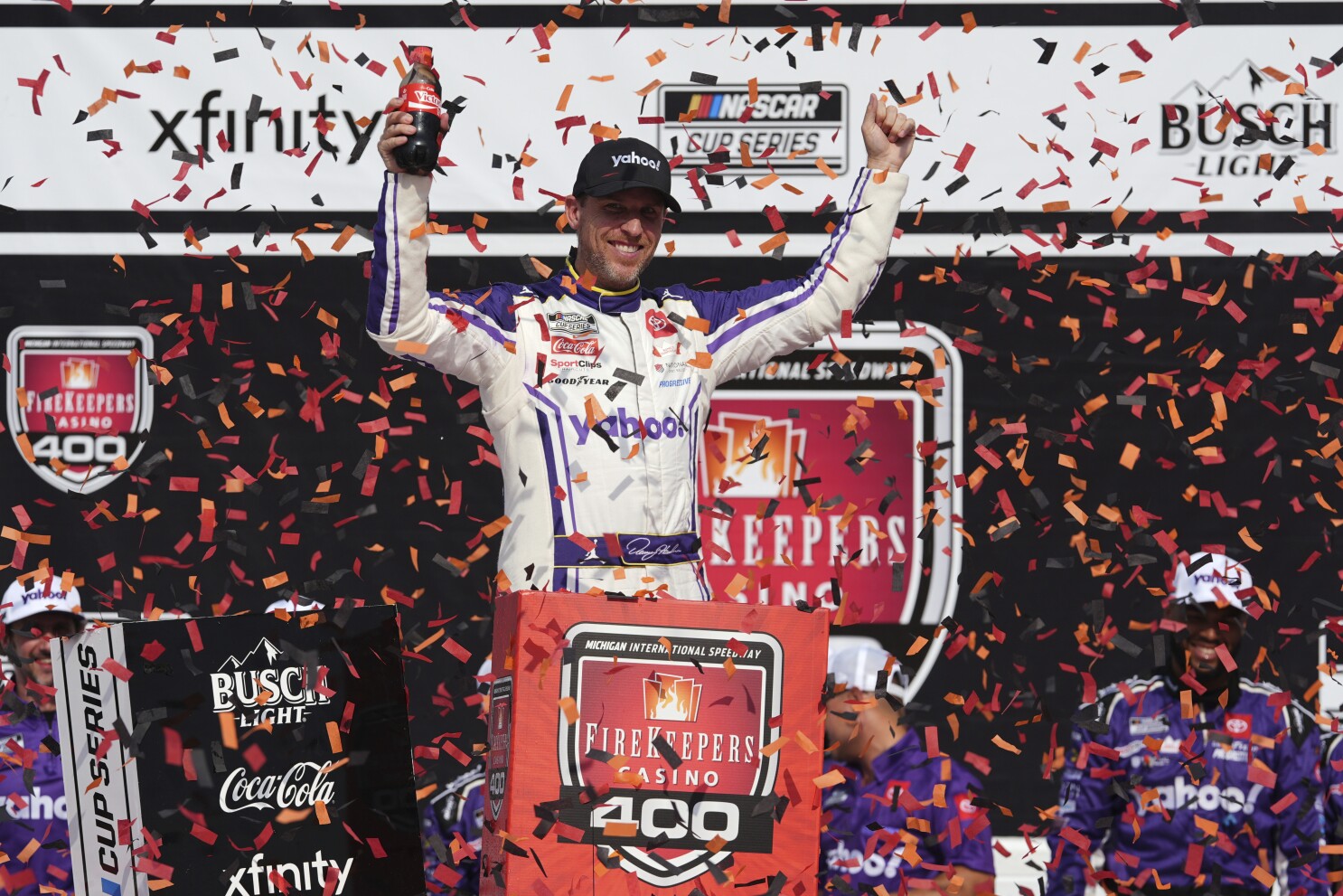 Denny Hamlin gets his 3rd Cup Series win of season at Michigan