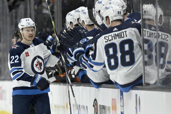 winnipeg jets game last night