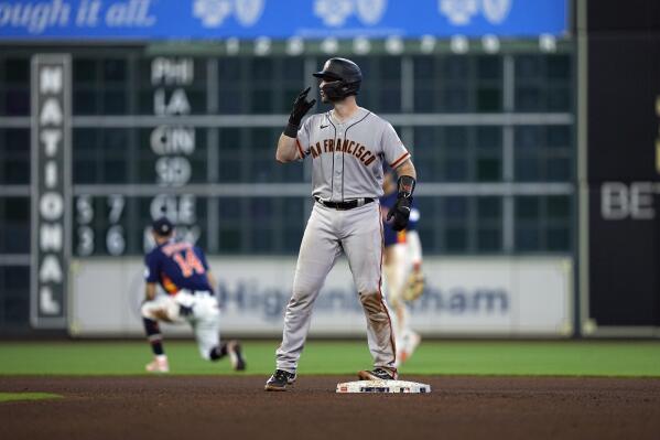 Wilmer Flores homers to help Giants to 4-2 win over Astros