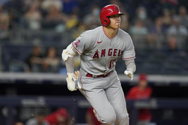 Angels fall to Yankees 11-5, despite 2 Ohtani HRs