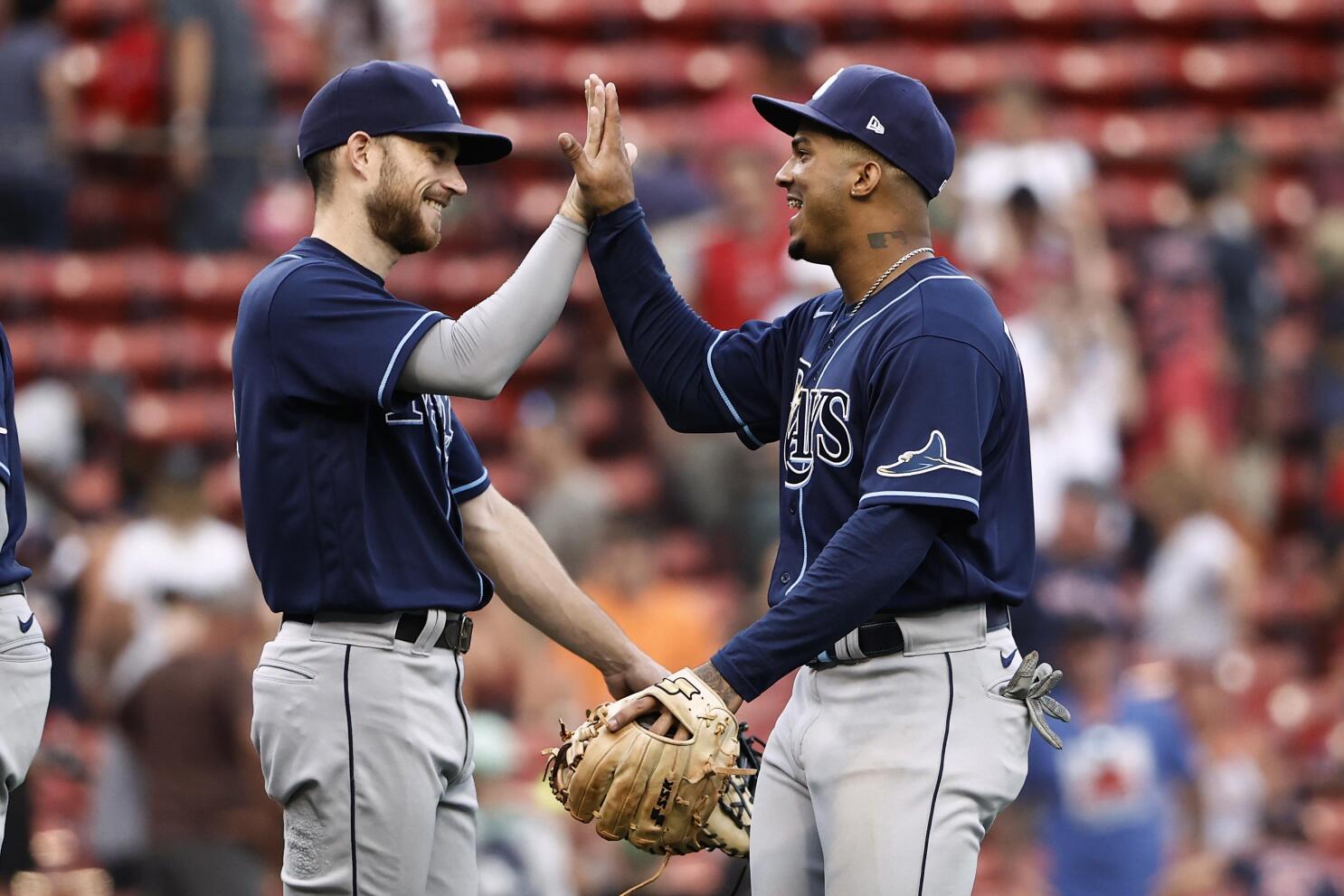 Former Red Sox star Andrew Benintendi helps Yankees win at Fenway