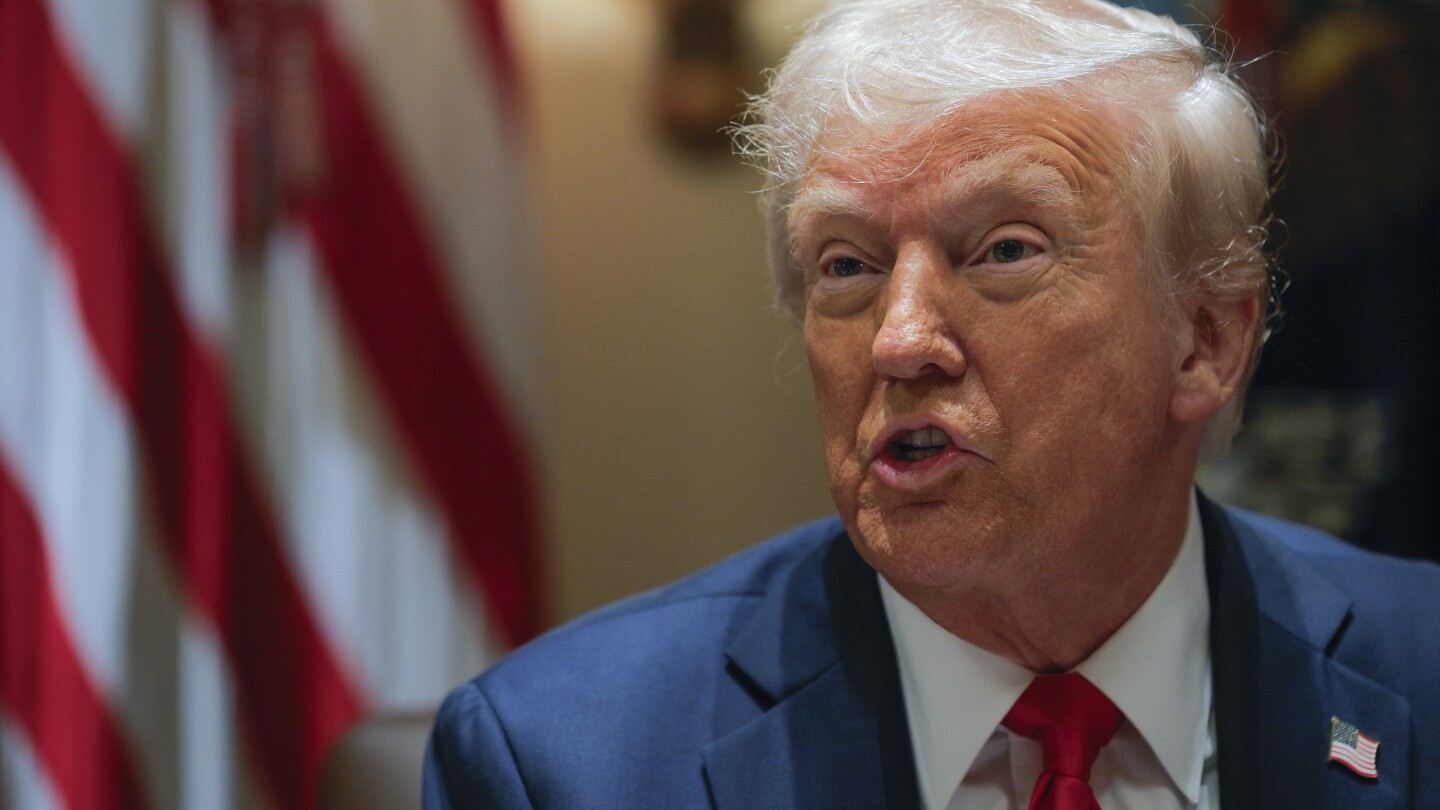 UE recua contra as ameaças tarifárias de Trump e seus comentários cáusticos
 #ÚltimasNotícias