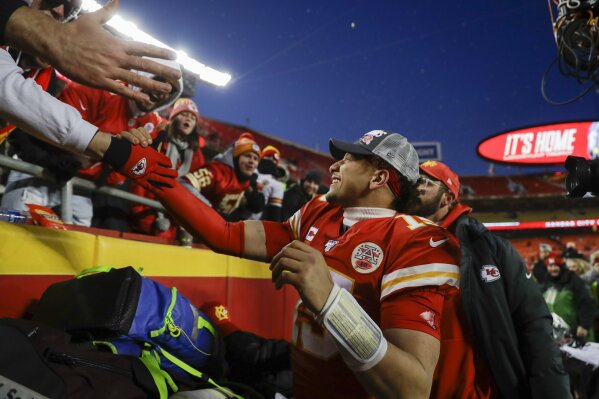 Chiefs News: Alex Rodriguez played a big role in Patrick Mahomes' life -  Arrowhead Pride