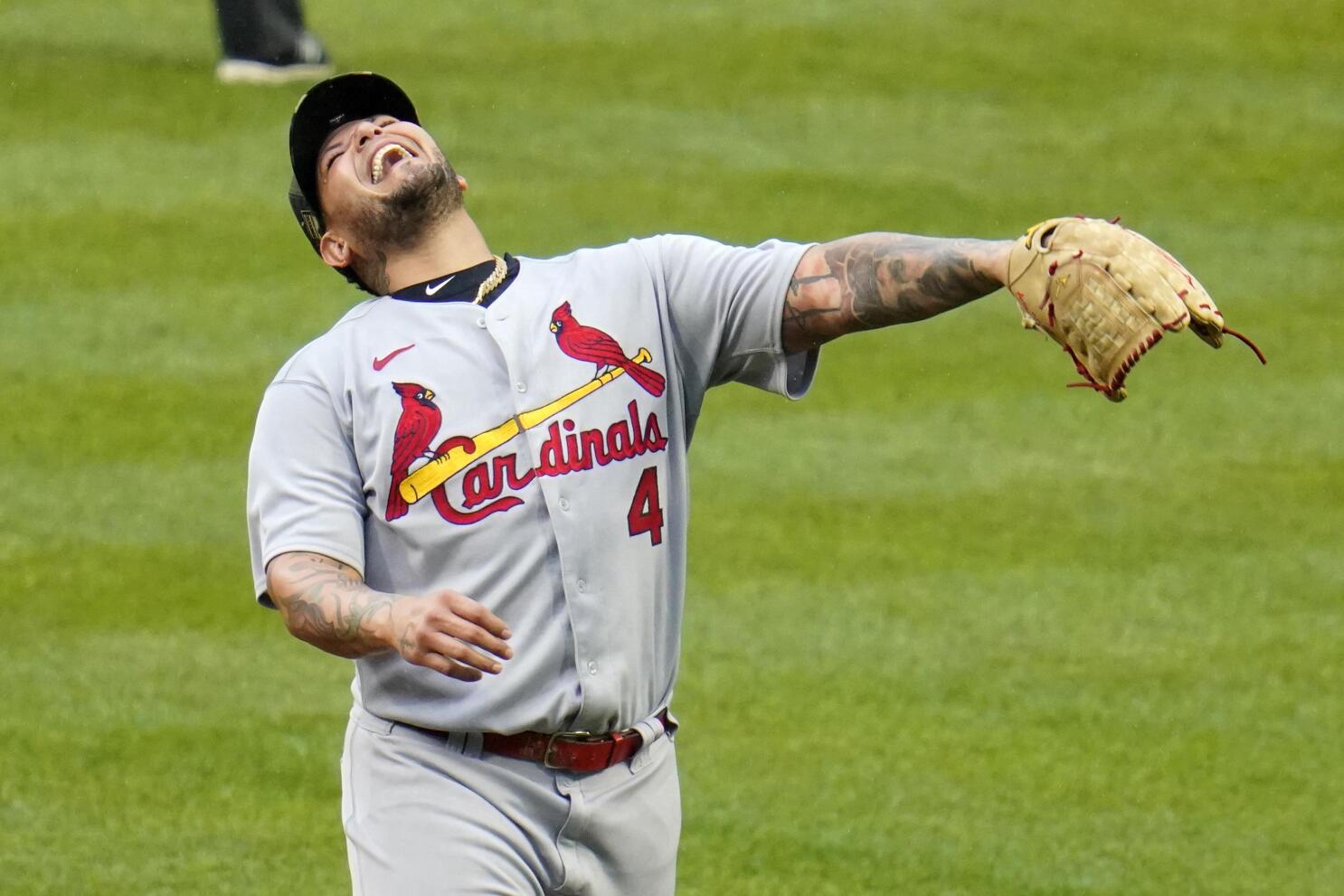 Yadier Molina among St. Louis Cardinals players who test positive for  COVID-19