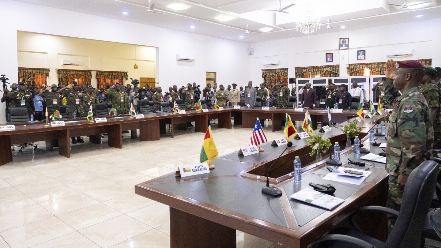 Какво е ECOWAS и защо 3 засегнати от преврата нации напуснаха блока на Западна Африка?
