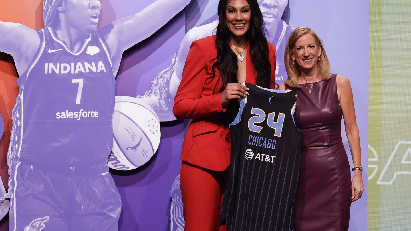 Sky добави много звездна сила в проекта на WNBA с Kamilla Cardoso и Angel Reese