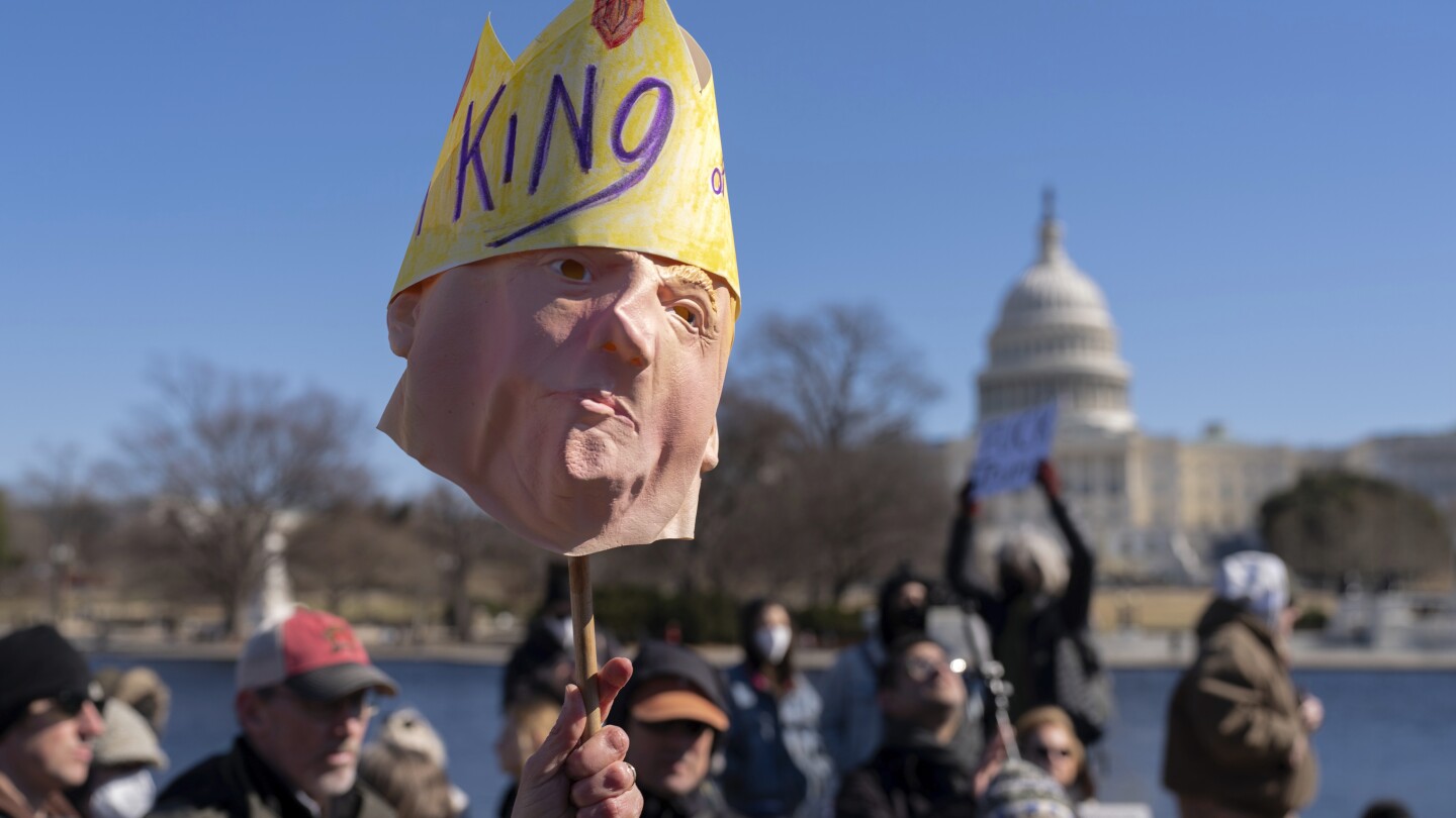 What to know about 'No Kings' protests against Trump's policies on Saturday