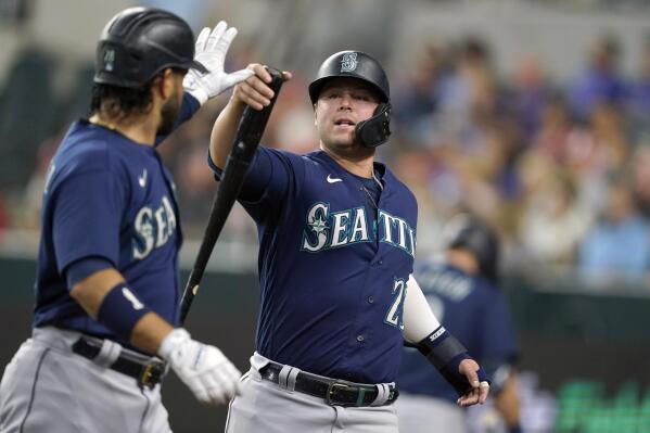 Seager, Sborz lead Rangers past Mariners 5-3