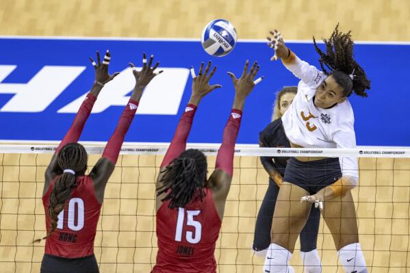 The extraordinary courage of NCAA volleyball star Asjia O'Neal - ESPN