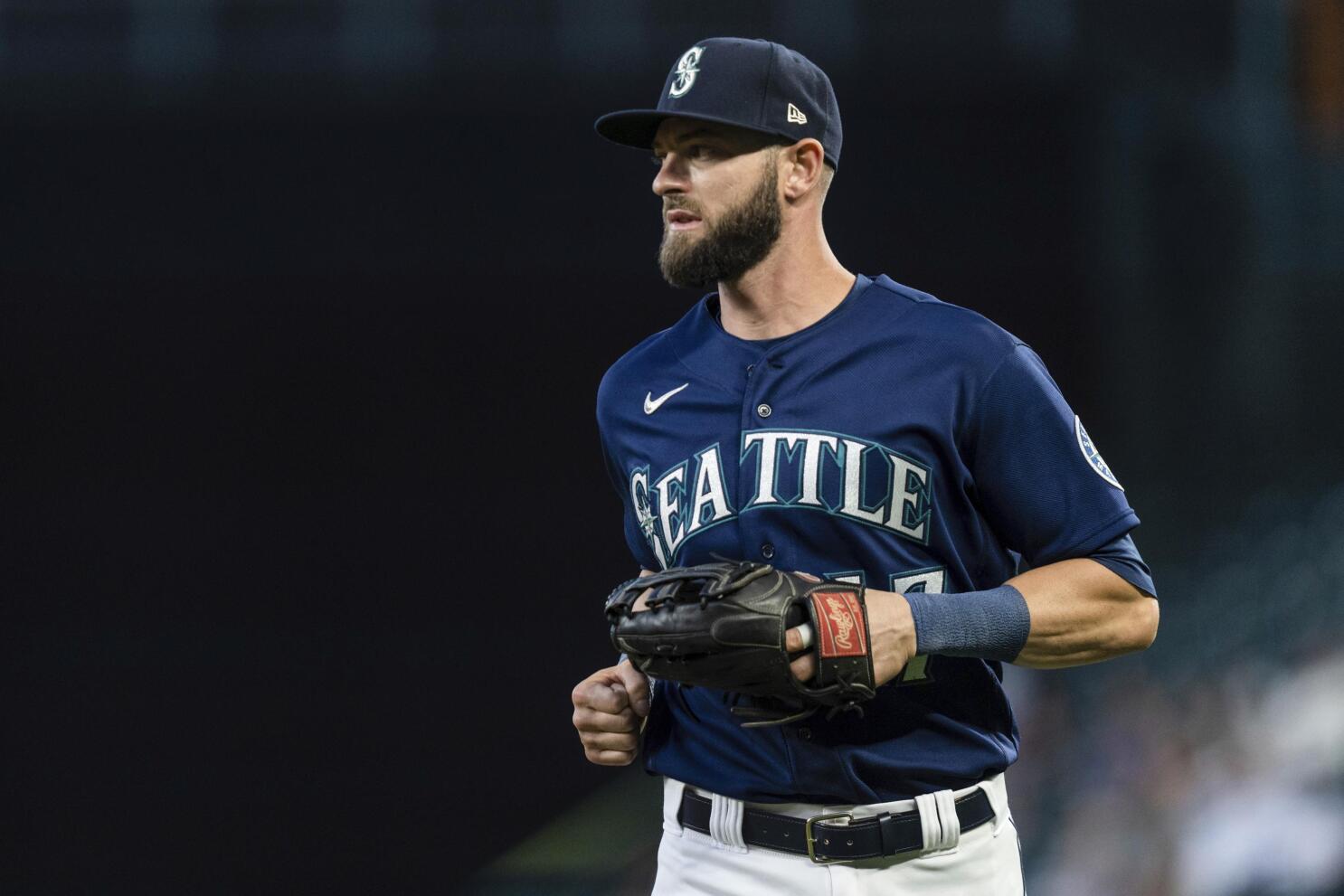 Mariners place Mitch Haniger on COVID-19 injured list after
