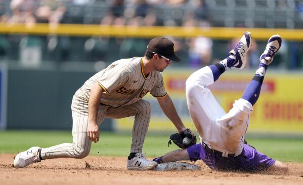 Padres news: Jake Arrieta injured in debut - Gaslamp Ball