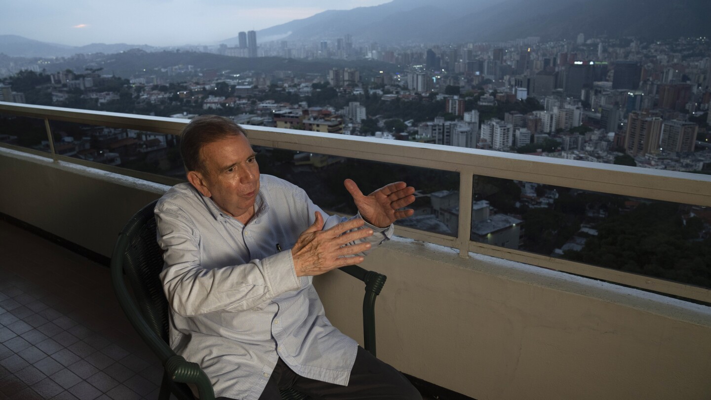 Бивш венецуелски дипломат „никога“ не е обмислял да бъде президент, но ще започне кампания този месец