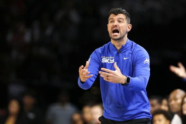 Chicago Sky interim head coach Emre Vatansever calls out to players during the first half of Game 2 of a WNBA basketball playoff series game against the Las Vegas Aces, Sunday, Sept. 17, 2023, in Las Vegas. (Steve Marcus/Las Vegas Sun via AP)