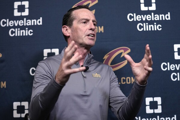 Atkinson confident Cavs can take the next step. Team optimistic Mitchell will sign an extension | AP News