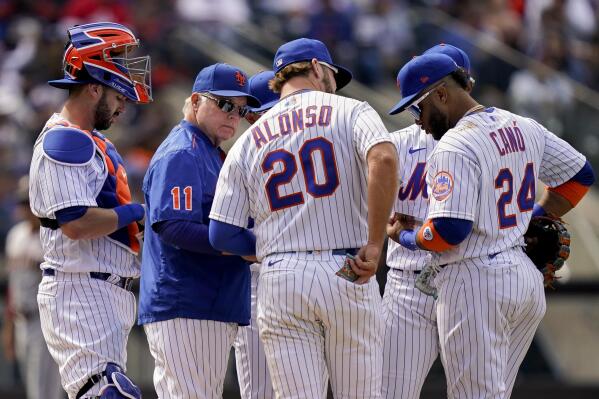 Mets manager Showalter suspended 1 game for reliever's pitch