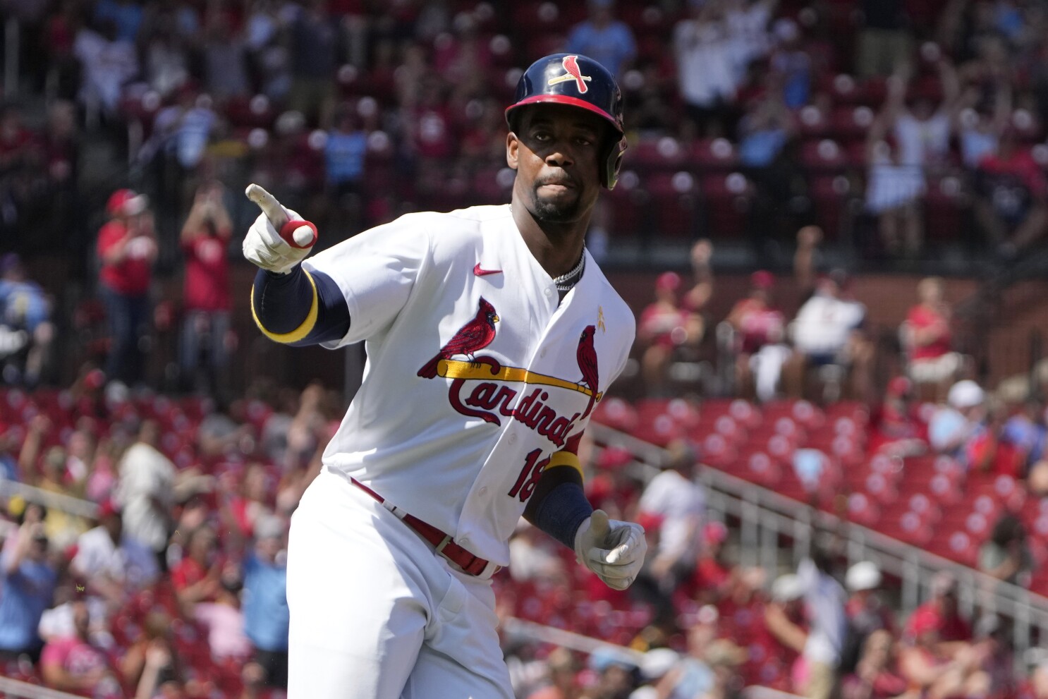 Walker and Thompson help the Cardinals knock off the Pirates 6-4