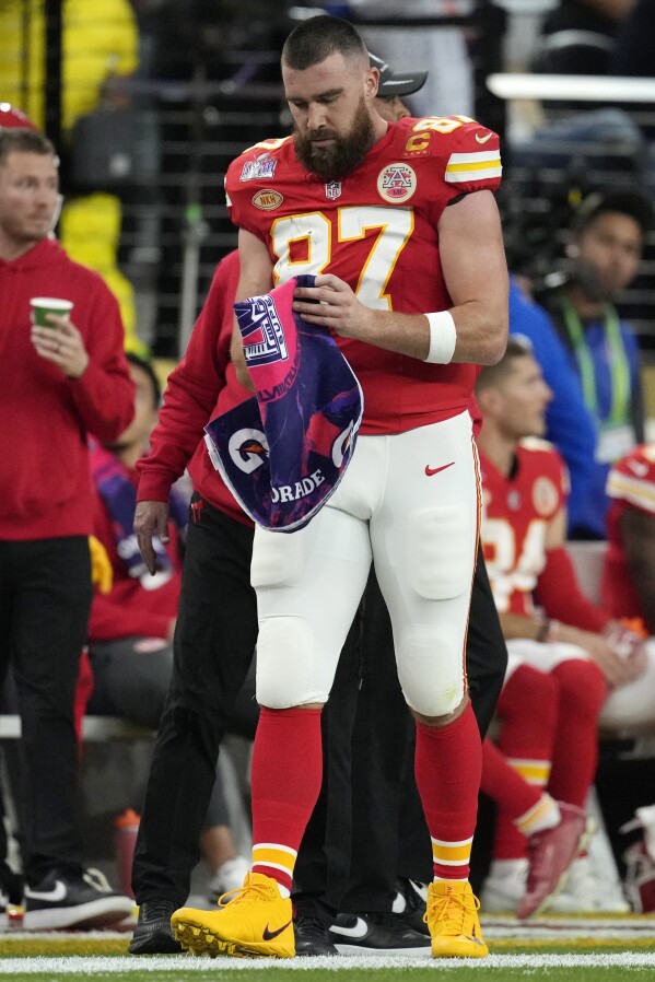 Kansas City Chiefs tight end Travis Kelce (87) walks the sidelines during the first half of the NFL Super Bowl 58 football game against the San Francisco 49ers on Sunday, Feb. 11, 2024, in Las Vegas. (AP Photo/John Locher)
