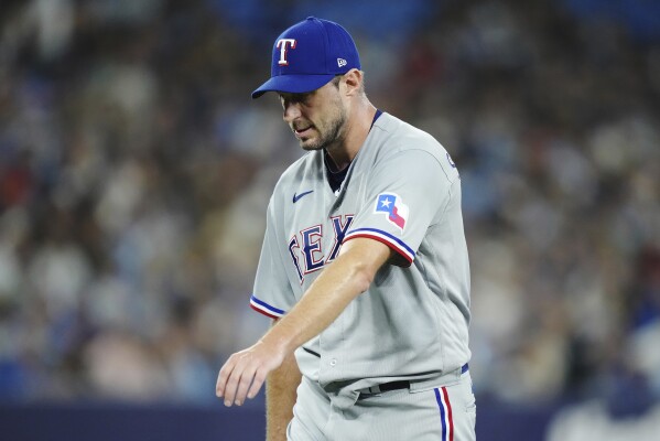 Mets trade Max Scherzer to Rangers after 3-time Cy Young winner