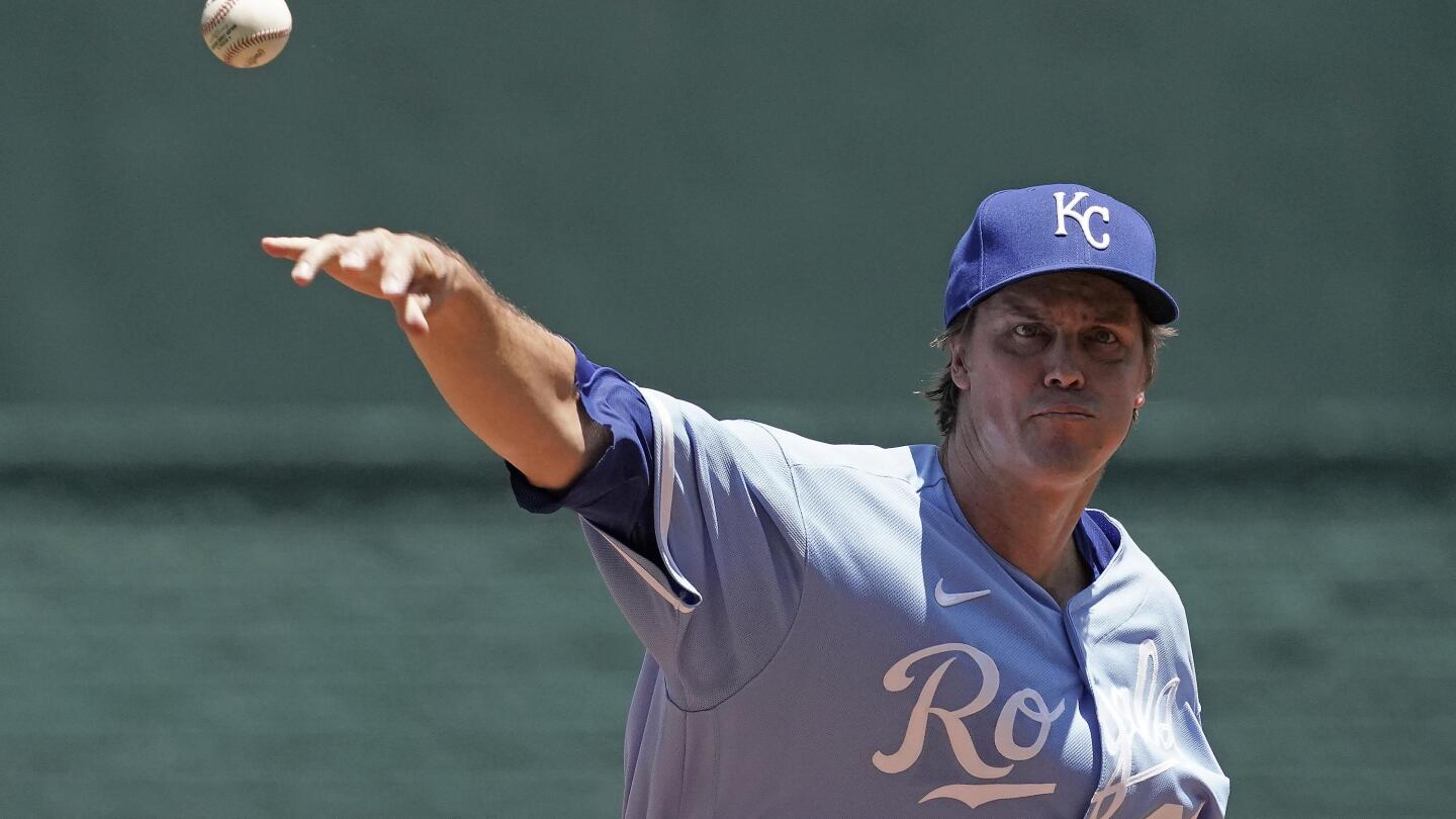 Greinke yields four runs as the Royals lose 5-1 to the Guardians