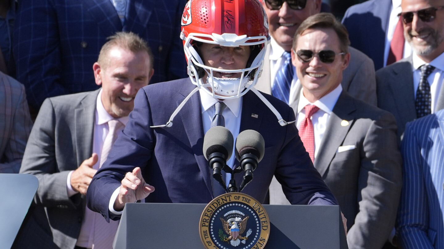 Biden hosts the Kansas City Chiefs at White House | AP News