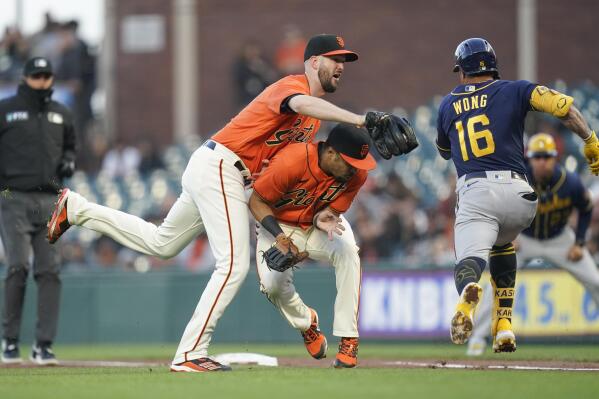 Brewers' Kolten Wong dissects videos of 6 memorable defensive plays - The  Athletic