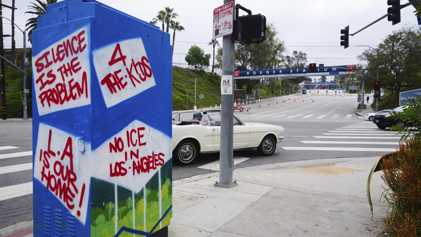 Dodgers announce $1 million donation to aid families of immigrants affected by federal raids