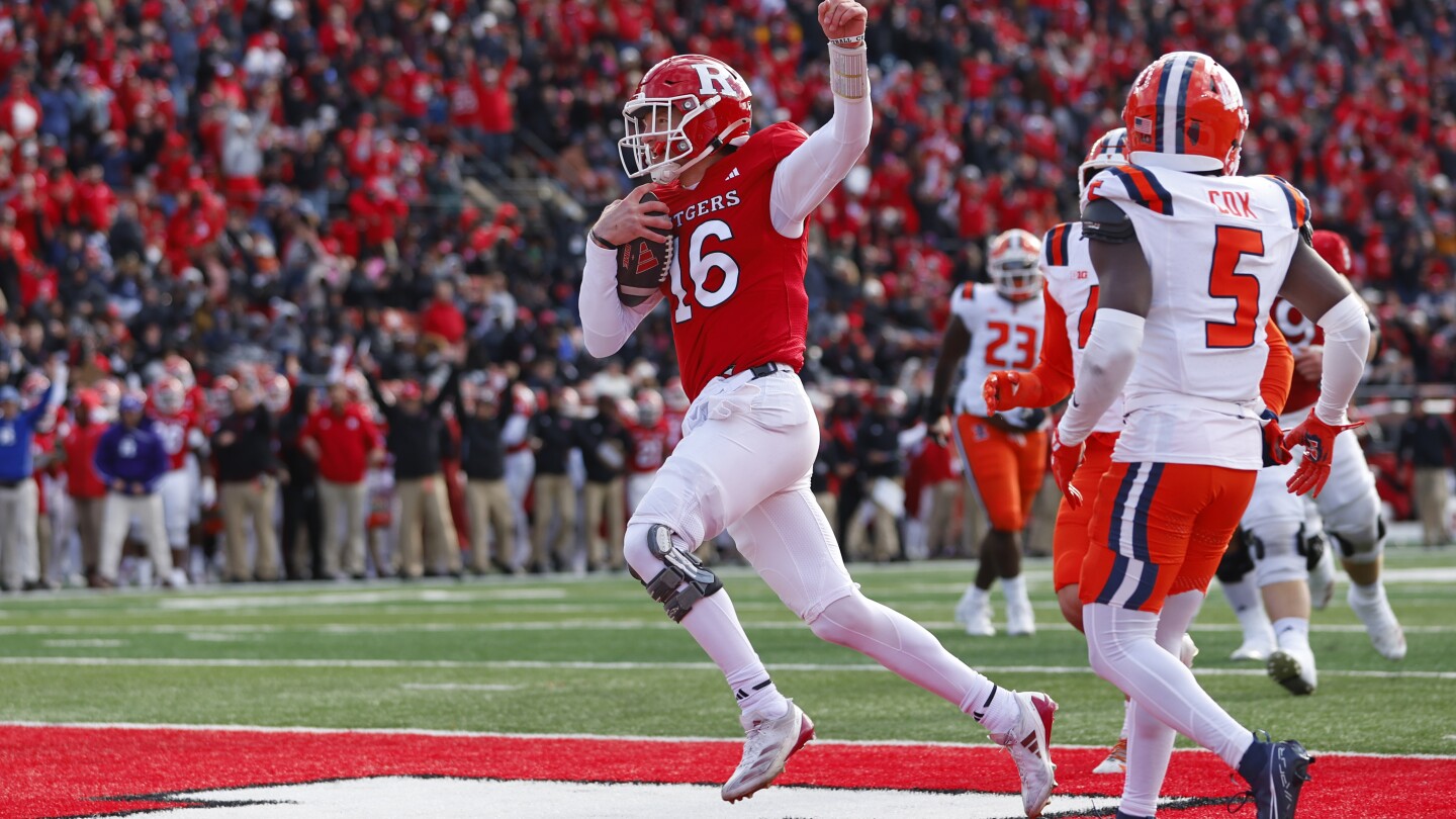 Illinois Fighting Illini Defeats Rutgers 38-31