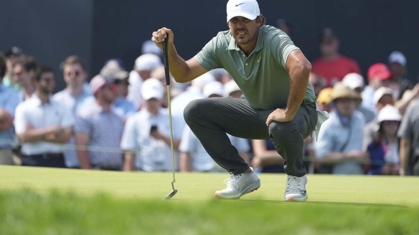 After 2 straight missed cuts in majors, Brooks Koepka is in early contention at Oakmont